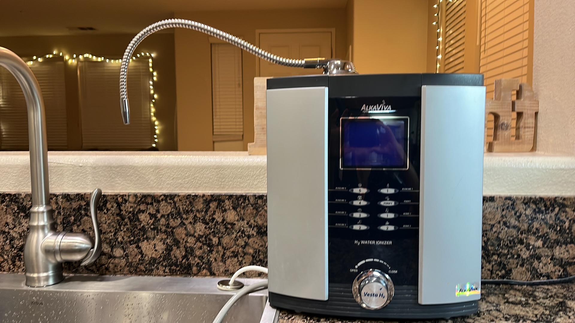 Vesta H2 Alkaline Water Ionizer